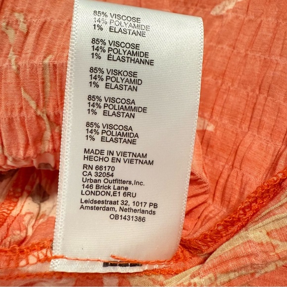 Urban Outfitters UO Allie Tie-Sleeve Blouse Size M NWT - Picture 11 of 11